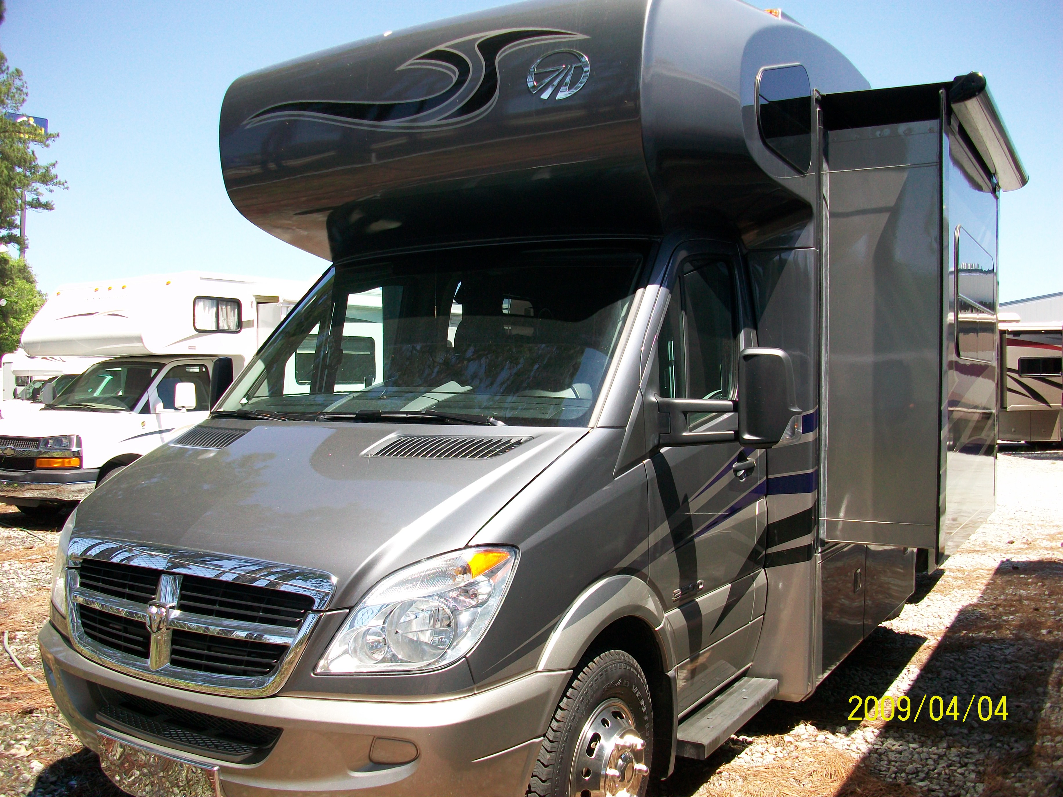 New 2009 Monaco Covina 24RBH Class C For Sale